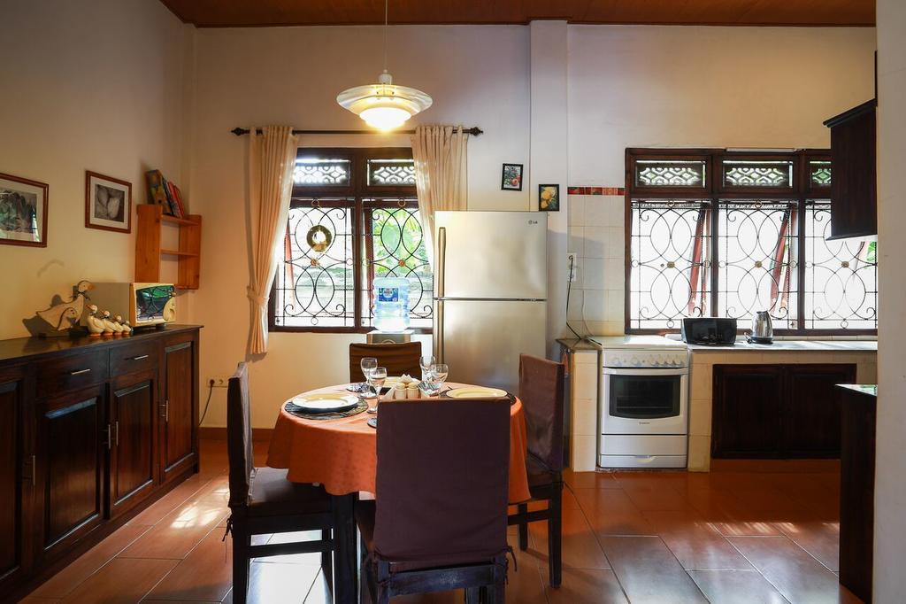 Villa Maryadi Lovina  Luaran gambar