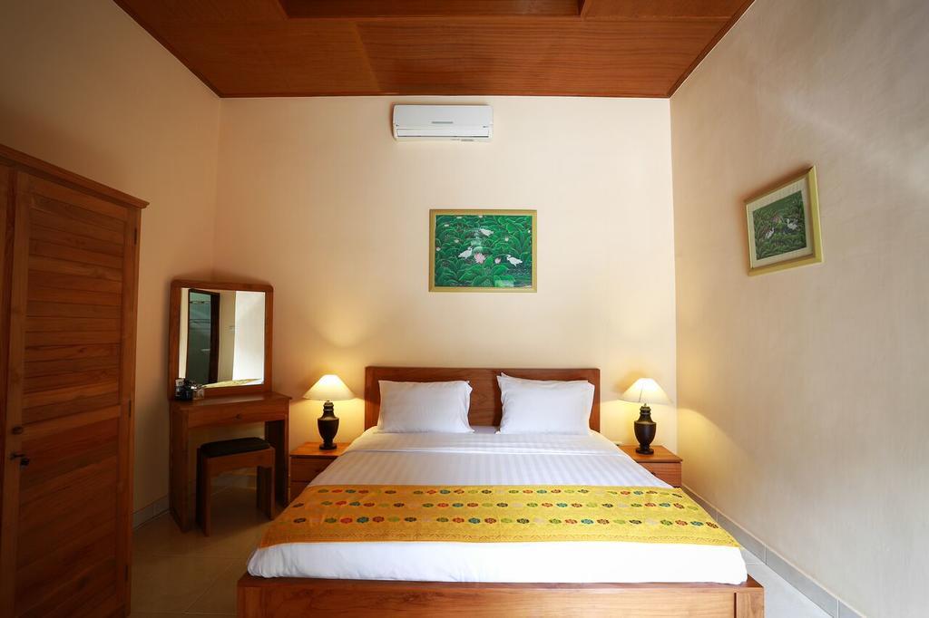Villa Maryadi Lovina  Luaran gambar