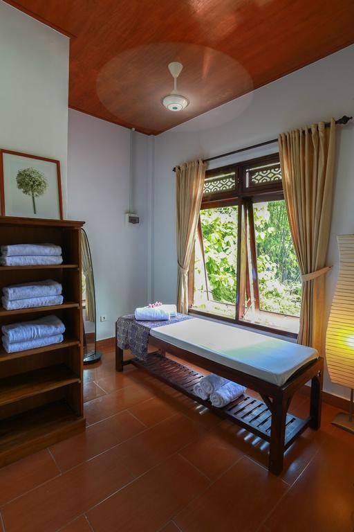 Villa Maryadi Lovina  Luaran gambar