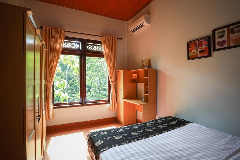 Villa Maryadi Lovina  Luaran gambar