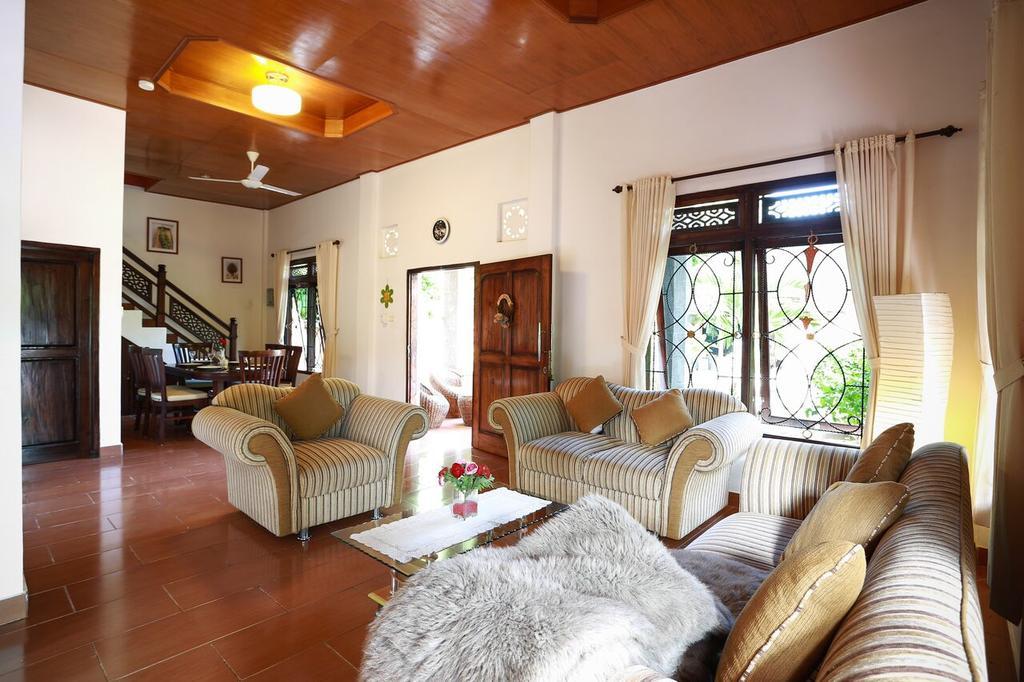 Villa Maryadi Lovina  Luaran gambar